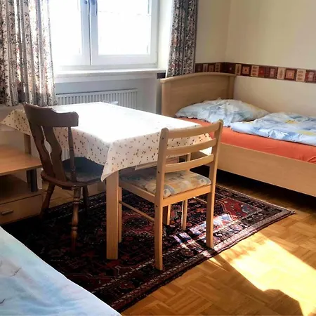 Vendégház Zimmervermietung Gisl *